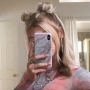 Meet your Posher, Dianna